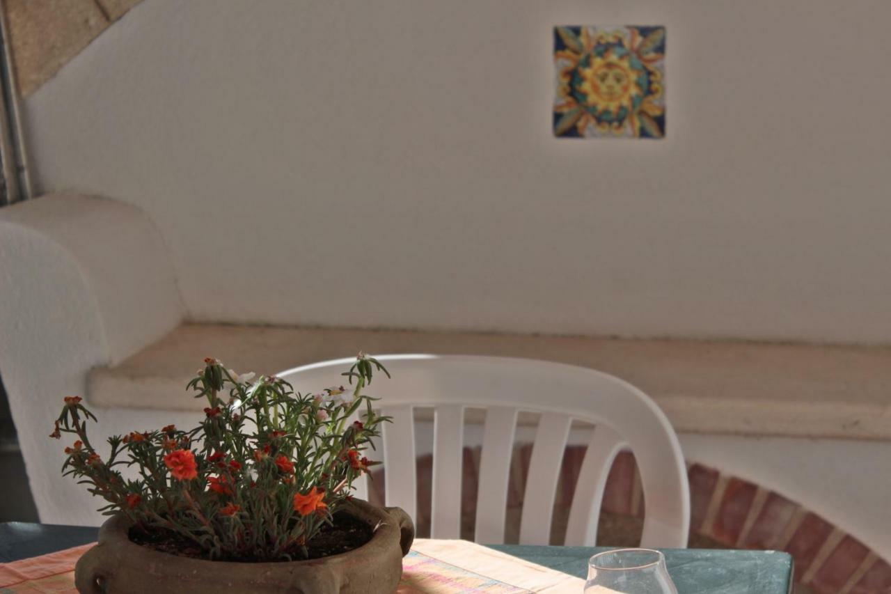 Monolocale Da Mariolina Apartment Macari Exterior photo
